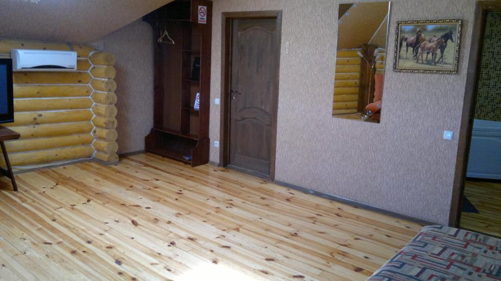 Panska Hata Hotell Nytsjnja Khortijtsija Rom bilde